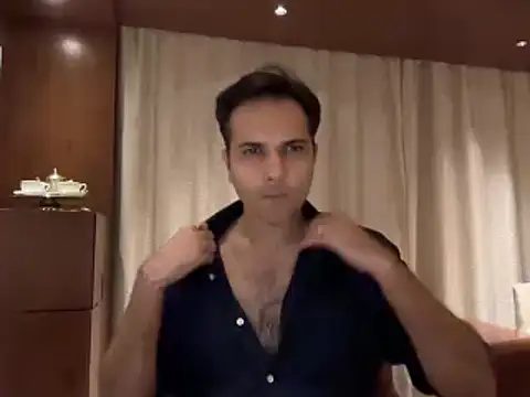 immog727 online show from December 2024 05:08:02 PM