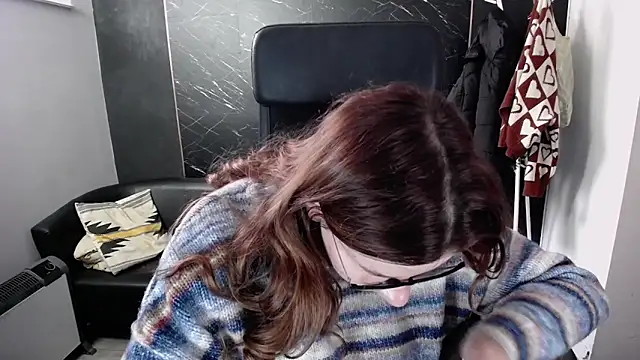 littleviki7 online show from October 2025 07:34:02 AM