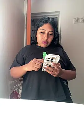 emmyjhonson07 online show from July 2026 03:51:02 PM