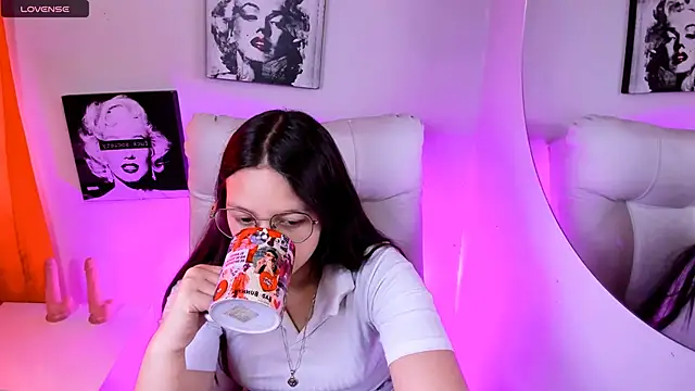 SamanthaRoldaan online show from March 2026 07:31:01 PM