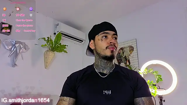 JordanSmiith  online show from November 2025 08:30:01 PM