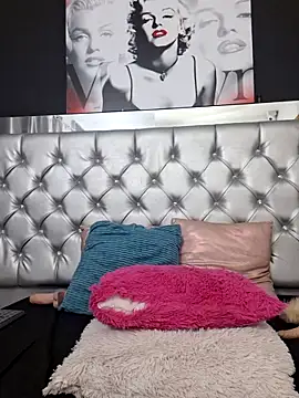 Snapshot of _nicolehotshemale chatting on January 2025 12:57:02 AM nicolehotshemale online show from January 2025 12:57:02 AM