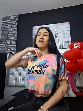 Snapshot of _nicolehotshemale chatting on February 2025 10:00:01 PM nicolehotshemale online show from February 2025 10:00:01 PM