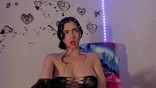 Linisprincehot69 online show from June 2026 04:50:02 AM