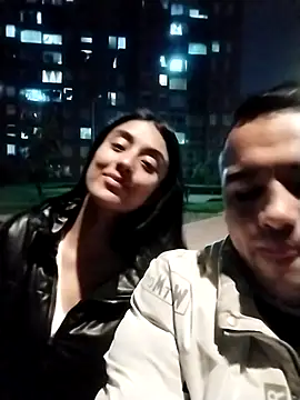 Snapshot of Wanda_and_cosmo_ chatting on March 2025 02:41:02 AM Wanda and cosmo online show from March 2025 02:41:02 AM