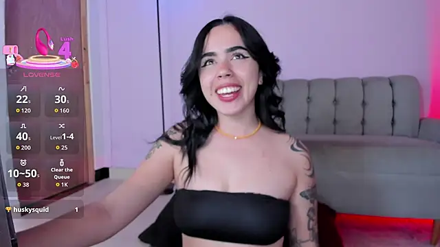 zoe6x online show from October 2025 02:20:01 PM