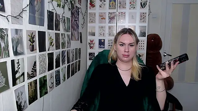 CapriScorpion online show from February 2026 02:43:02 PM