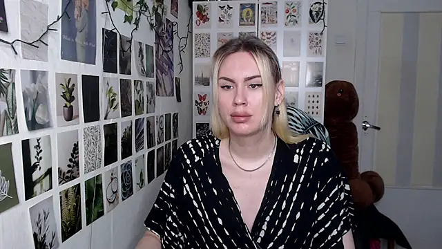 CapriScorpion online show from March 2026 01:18:01 PM