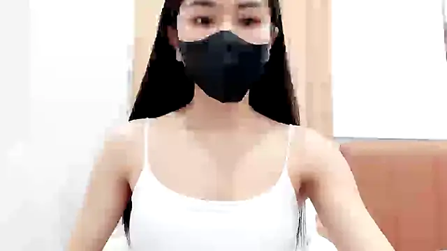 Lita-Julia online show from January 2025 04:57:01 PM