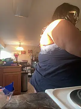 kweenxkarma online show from January 2025 10:34:01 PM