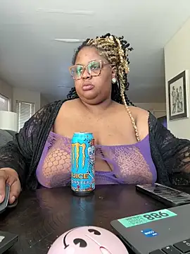 kweenxkarma online show from March 2025 06:53:01 PM