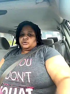 kweenxkarma online show from October 2025 09:20:01 PM