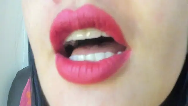 Snapshot of queen_fetish chatting on July 2026 09:06:02 PM queen fetish online show from July 2026 09:06:02 PM