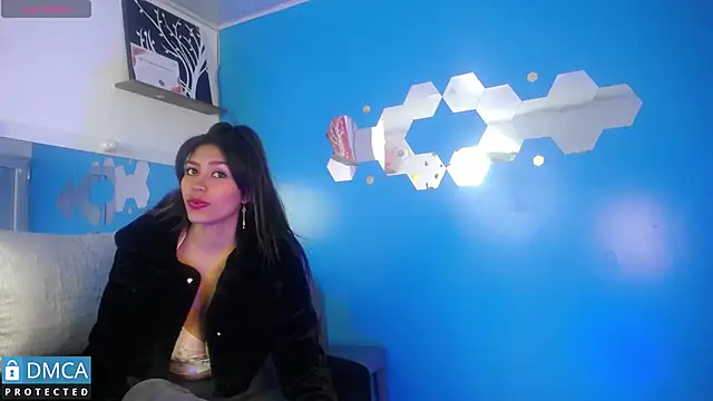 CarolRodriguez  online show from January 2025 01:03:02 PM