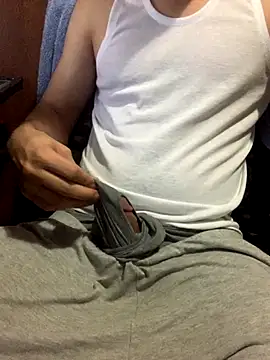 Snapshot of dedooelgrande chatting on November 2025 07:53:02 AM dedooelgrande online show from November 2025 07:53:02 AM