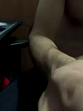 Snapshot of dedooelgrande chatting on November 2025 05:40:02 AM dedooelgrande online show from November 2025 05:40:02 AM