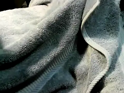 Snapshot of dedooelgrande chatting on November 2025 06:13:02 AM dedooelgrande online show from November 2025 06:13:02 AM