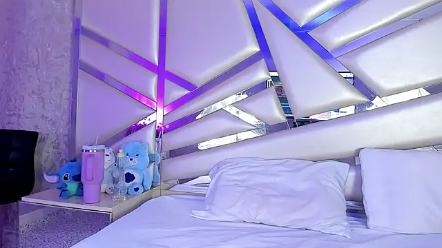 Miia002 online show from October 2025 03:14:02 AM