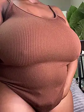 Bustygoddess32 online show from January 2025 07:47:02 AM