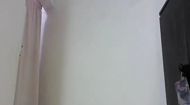 Sexxybella27 online show from March 2025 06:55:01 PM