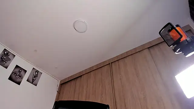 Bambi gurl online show from January 2025 01:22:02 AM