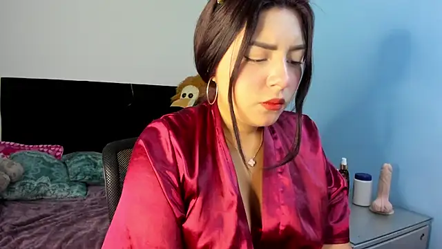 Snapshot of Charlotte_cutee18 chatting on June 2026 11:05:01 AM Charlotte cutee18 online show from June 2026 11:05:01 AM