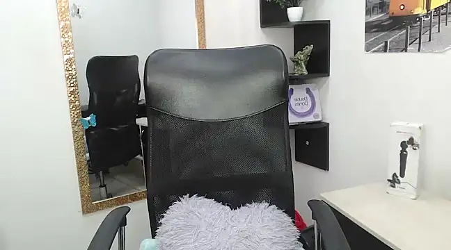 Prety Nany online show from January 2025 01:38:01 PM