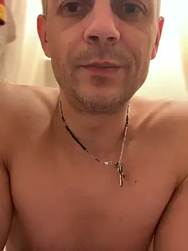 Snapshot of Arthur2288@xh chatting on March 2026 06:15:02 PM Arthur2288xh online show from March 2026 06:15:02 PM