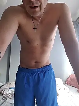 Snapshot of Arthur2288@xh chatting on April 2026 01:05:02 PM Arthur2288xh online show from April 2026 01:05:02 PM