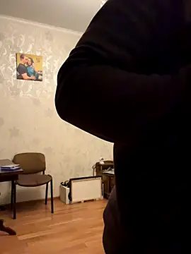 Snapshot of KristiDan chatting on November 2025 11:04:02 PM KristiDan online show from November 2025 11:04:02 PM