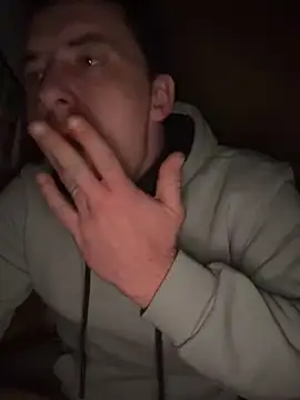 Snapshot of KristiDan chatting on November 2025 03:35:01 PM KristiDan online show from November 2025 03:35:01 PM