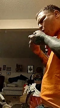 Snapshot of fukurbutt chatting on February 2026 07:46:02 AM fukurbutt online show from February 2026 07:46:02 AM