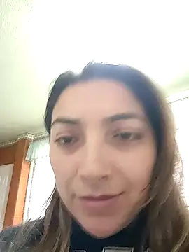 Snapshot of claudia chatting on January 2025 05:56:01 PM claudia online show from January 2025 05:56:01 PM