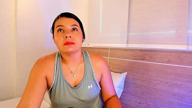 Snapshot of miaa_daniels chatting on May 2026 04:23:02 PM miaa daniels online show from May 2026 04:23:02 PM