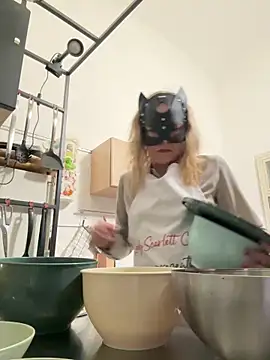 LadyScarlett-xk online show from March 2025 05:02:02 PM