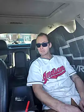 cdressupdiva online show from December 2024 03:17:01 PM