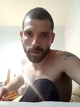 Snapshot of RuleMasterX chatting on November 2025 02:32:01 AM RuleMasterX online show from November 2025 02:32:01 AM