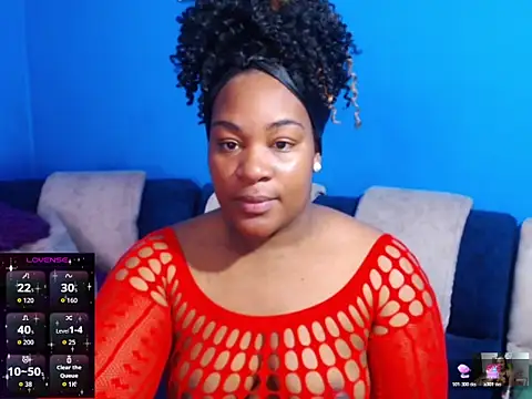 Snapshot of the_pearl199 chatting on October 2025 12:17:02 PM the pearl199 online show from October 2025 12:17:02 PM