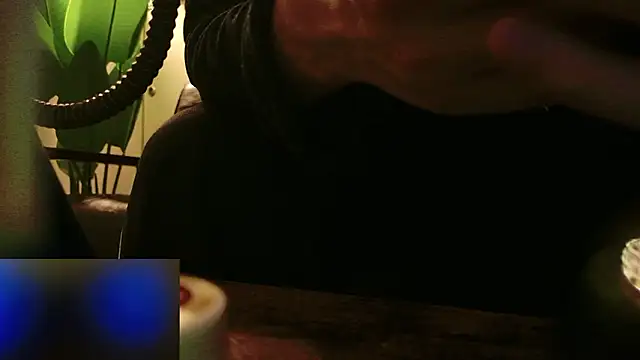 POCARI SWEAT online show from November 2025 12:38:01 PM