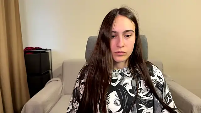 Snapshot of AliceKolltt chatting on May 2026 05:54:02 PM AliceKolltt online show from May 2026 05:54:02 PM