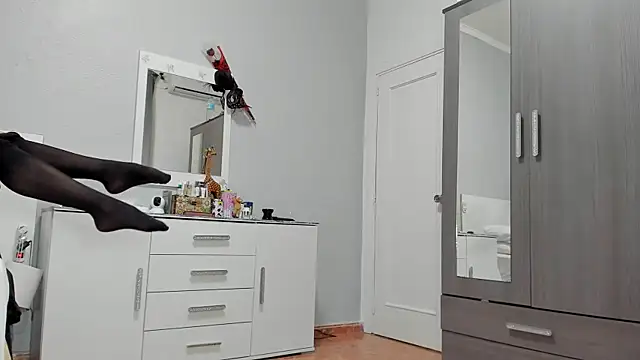 anisialuna  online show from March 2025 10:06:02 AM