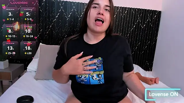 Aabby lee online show from November 2025 07:02:02 PM