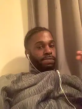 Snapshot of patrickfc_ chatting on December 2025 03:10:01 PM patrickfc online show from December 2025 03:10:01 PM