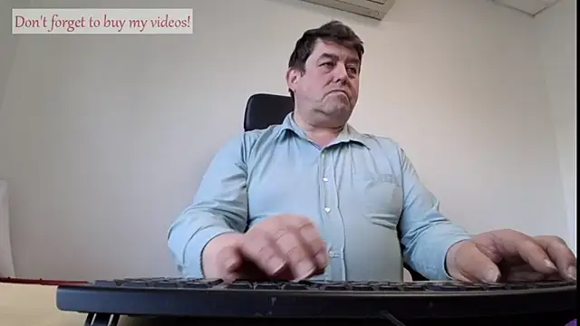 Snapshot of sympatrique chatting on May 2026 09:50:01 AM sympatrique online show from May 2026 09:50:01 AM