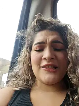 Sara smiiith211 online show from March 2026 08:26:01 PM