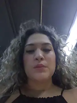 Sara smiiith211 online show from May 2026 12:40:01 AM