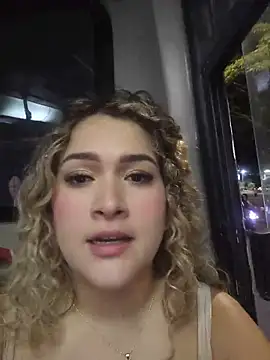 Sara smiiith211 online show from July 2026 12:36:01 AM
