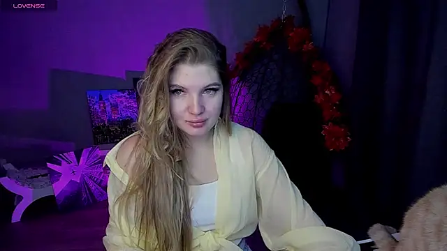 lily williamss online show from September 2025 12:12:02 AM