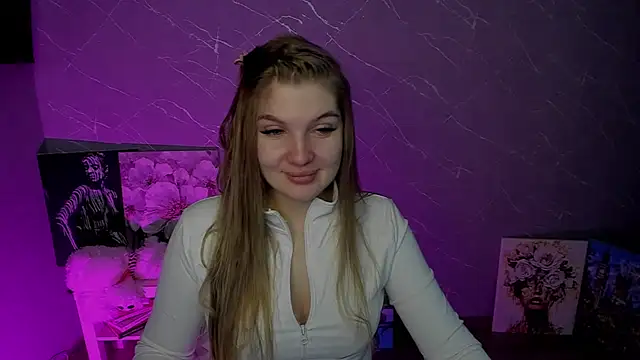 lily williamss online show from May 2026 12:07:01 AM