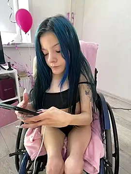 MiniSophiaa online show from March 2026 07:44:01 AM